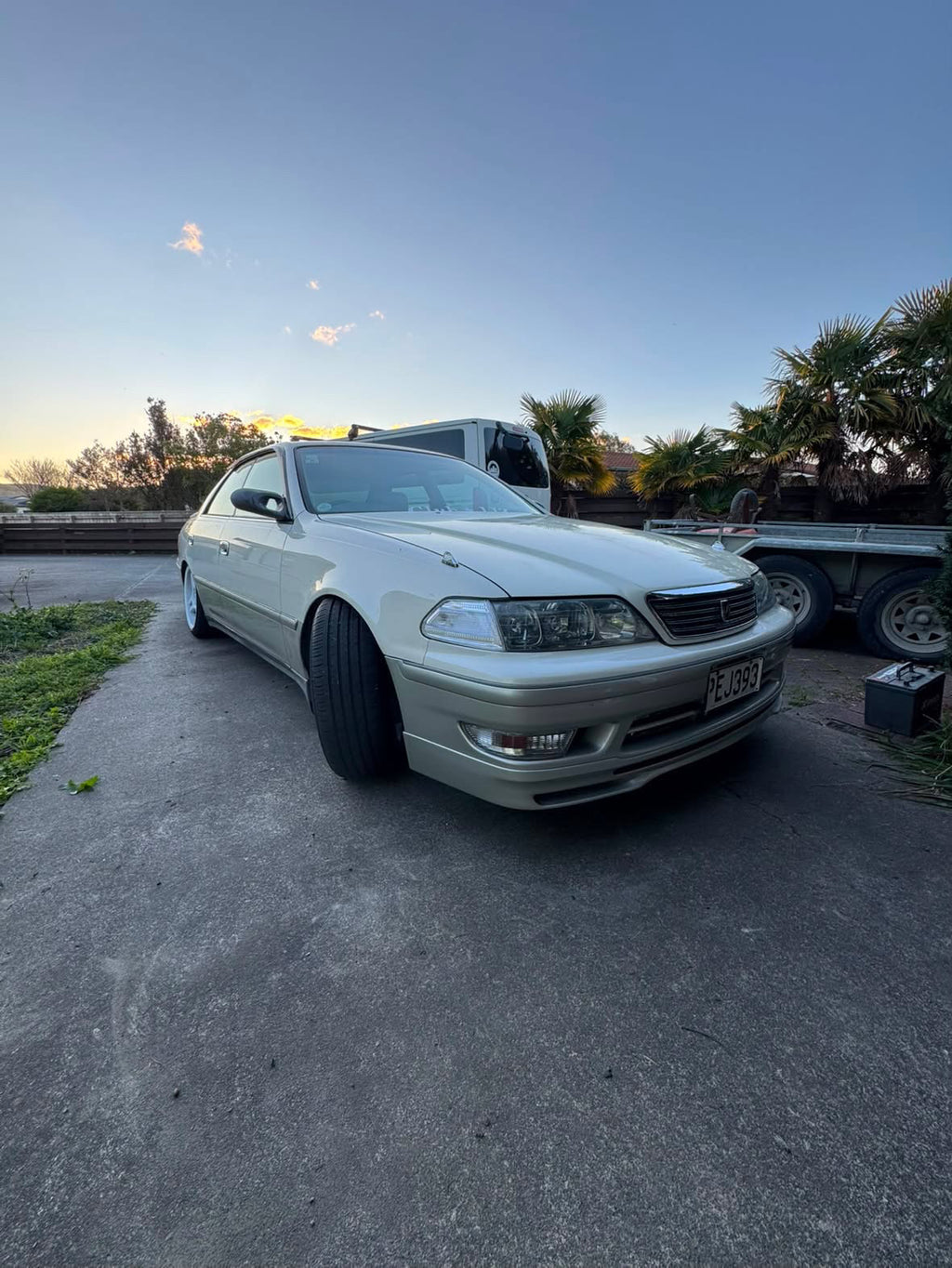 Toyota Mark II Corner Lights