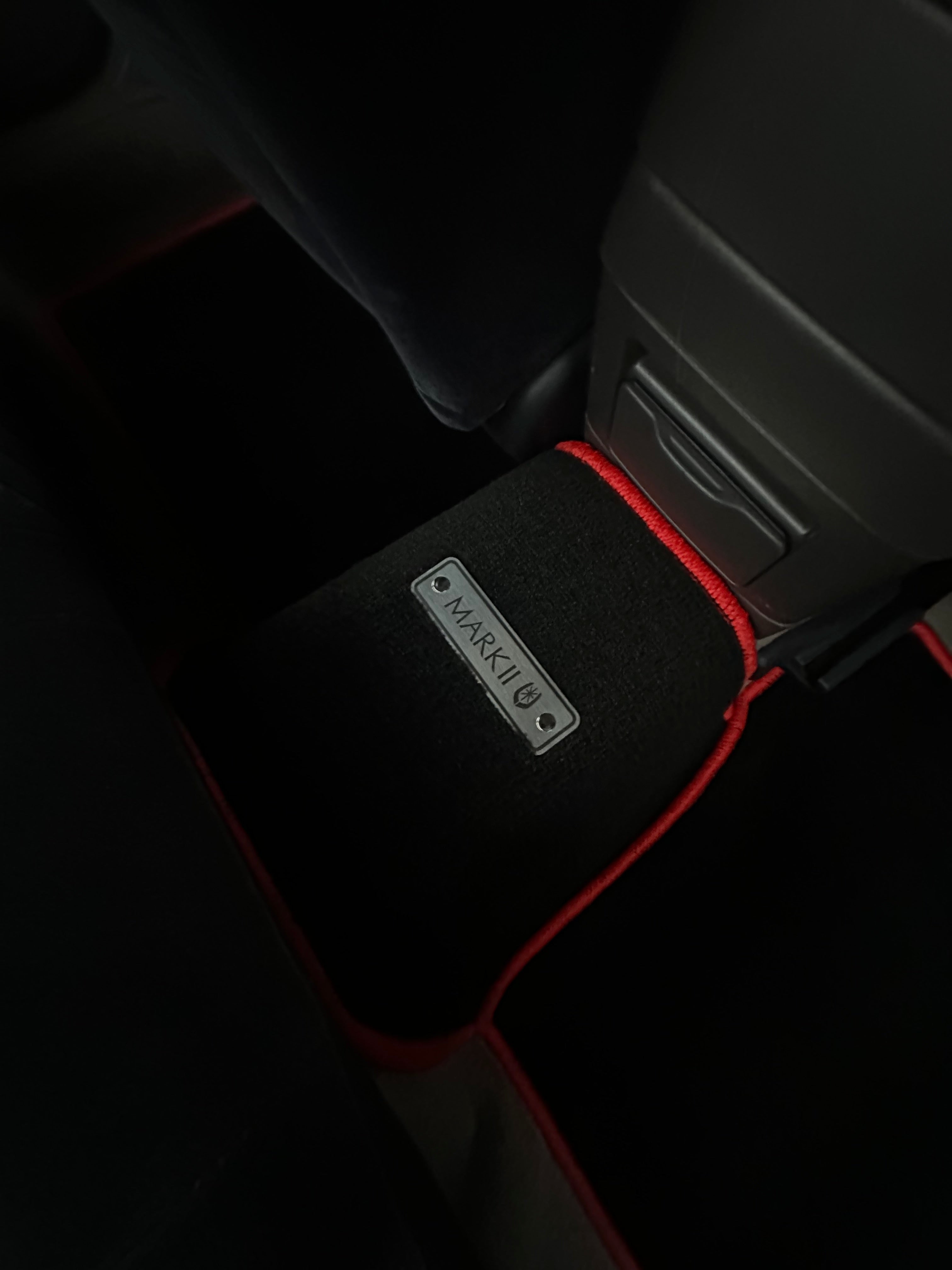 JZX100 CHASER / MARK II FITMINT FLOOR MATS