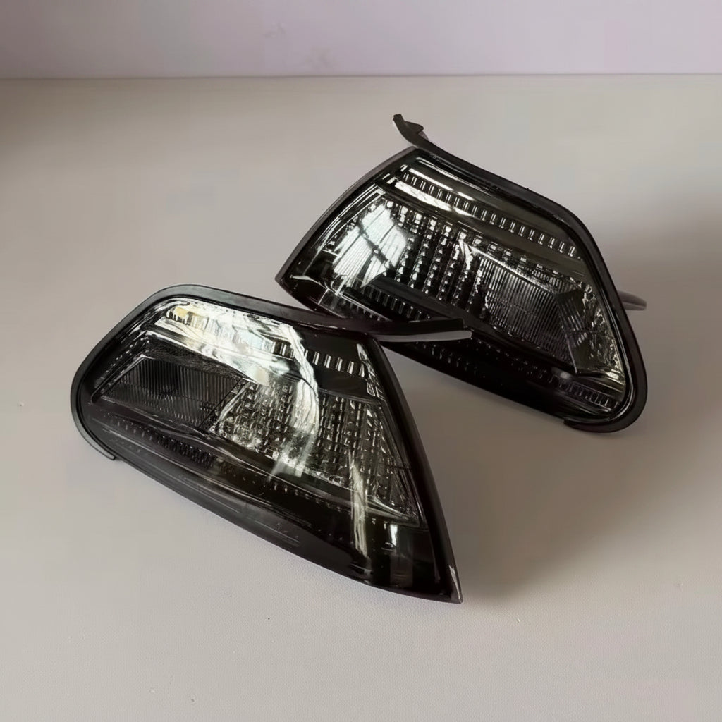 Toyota Mark II Corner Lights