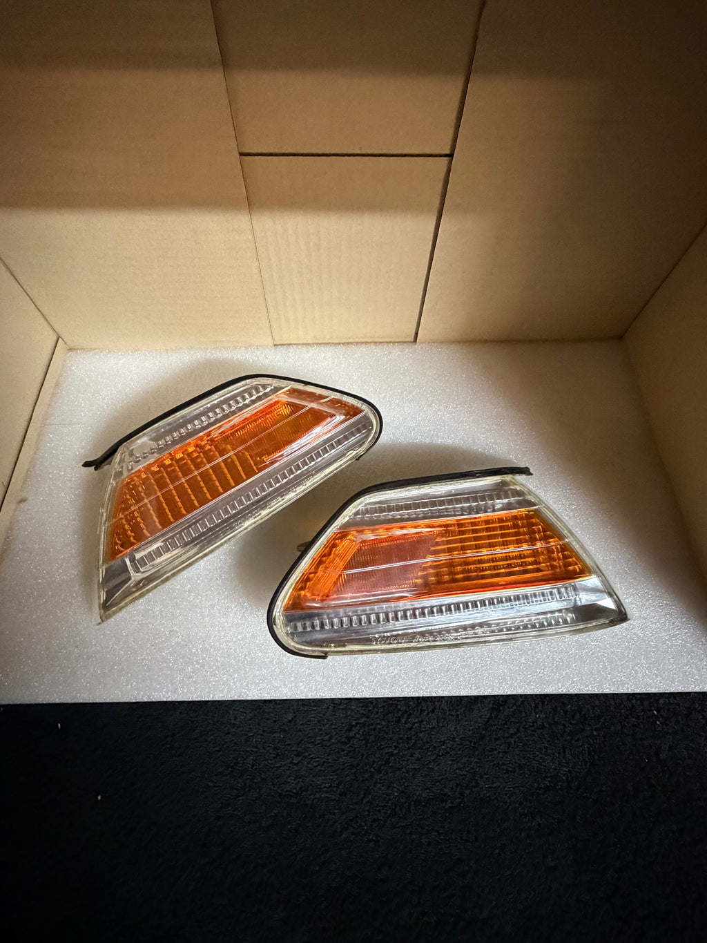 Toyota Mark II JZX100 Corner Lights