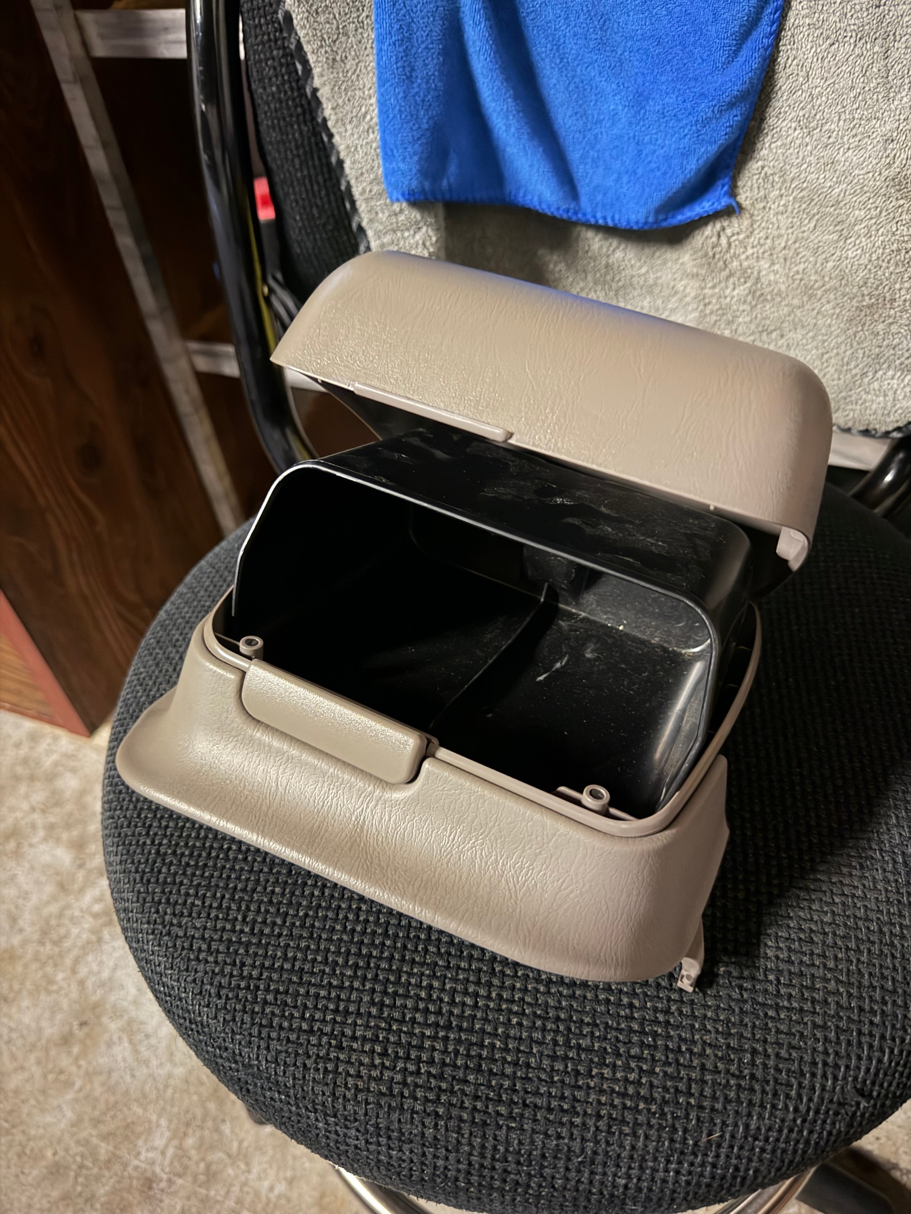 OEM Toyota JZX100 Rubbish Bin