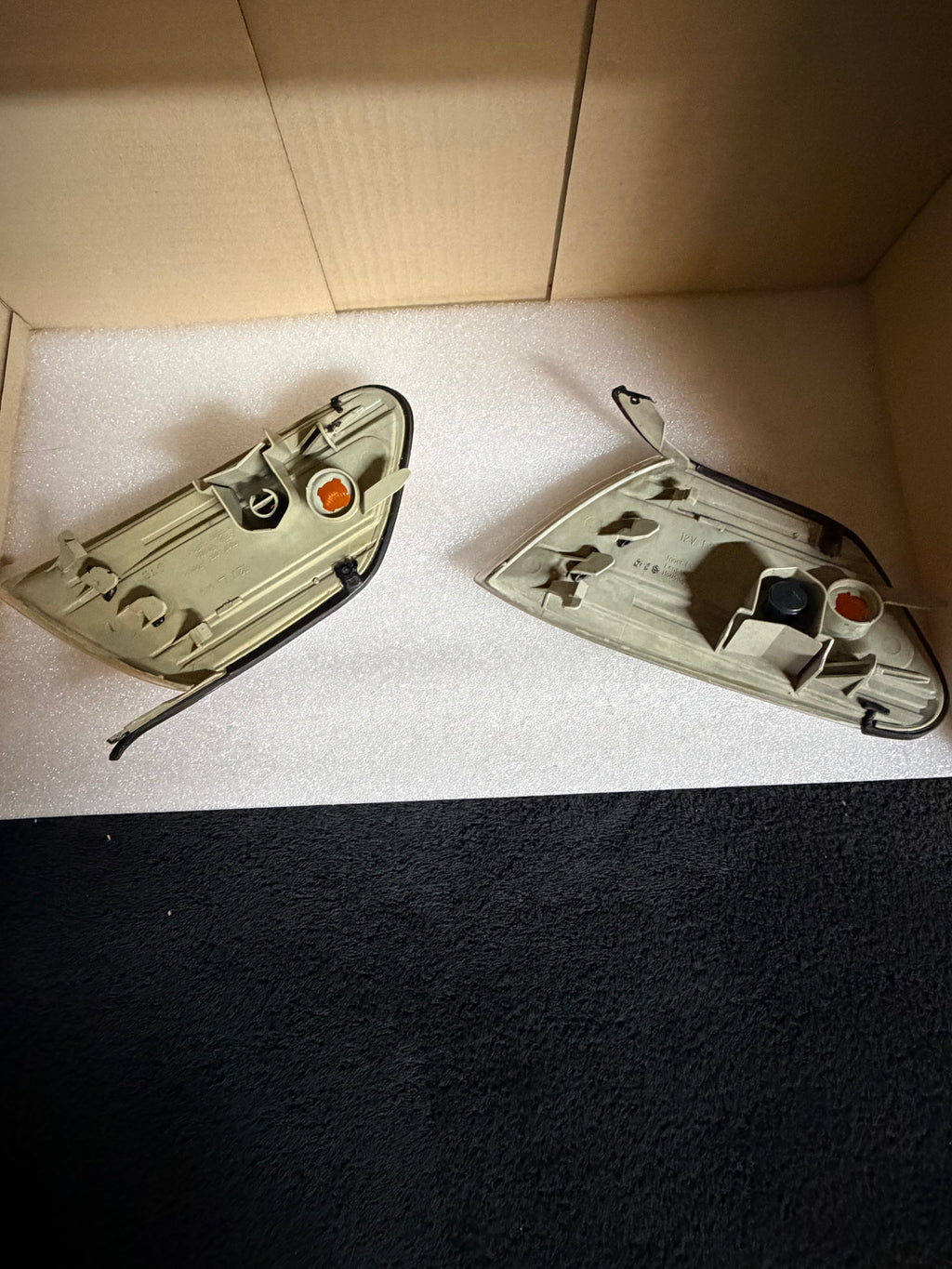 Toyota Mark II JZX100 Corner Lights